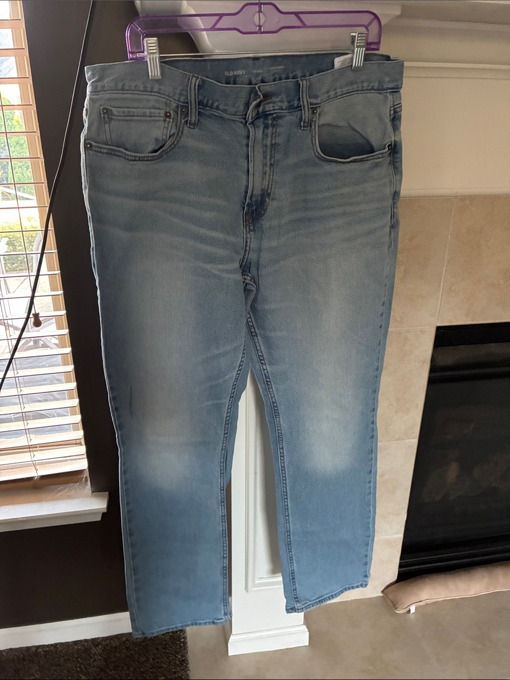 Old Navy Light Blue Men’s Straight Jeans sz 36. MA
